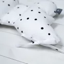 Sleepee Butterfly anti-shock pillangó babapárna Dots (fekete pöttyös) mintával, rázkódás elleni fejtámasztó babapárna babakocsiba és autósülésbe
