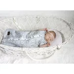 Sleepee NewBorn újszülött hálózsák 0-4 hó, bélelt pamut, zöld eukaliptusz (Eucalyptus) minta (2.5 TOG)