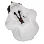 Sleepee autósülésbe való nyári muszlin babatakaró-pólya szürke színben, hordozóba illeszthető kivitel biztonsági öv nyílásokkal a baba kényelmes utazásához