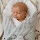 Sleepee újszülött baba pólya, gofri szövésű waffle pamut anyagból, bézs homok (Sand) színben