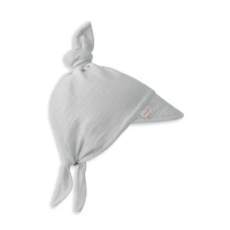 Sleepee muszlin napellenzős baba sapka grey (szürke) színben, hűsítő pamut-muszlin nyári fejfedő árnyékoló silddel babáknak