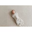 Sleepee First Step újszülött baba pólya, puha pamut anyagból, bézs erdei állatkás (Ivory Forest) mintával (0.5 TOG)