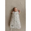 Sleepee NewBorn újszülött hálózsák 0-4 hó, bélelt pamut, bézs erdei állatkás (Ivory Forest) minta (2.5 TOG)