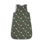 Sleepee NewBorn újszülött baba hálózsák 0-4 hó, bélelt pamut, sötétzöld erdei (Green Forest) minta (2.5 TOG)