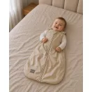 Sleepee NewBorn újszülött hálózsák 0-4 hó, bélelt pamut, zöld leveles (Meadow) mintával (2.5 TOG)