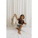 Sleepee Butterfly anti-shock pillangó babapárna Bamboo,  bézs leveles mintával, rázkódás elleni fejtámasztó babapárna babakocsiba és autósülésbe
